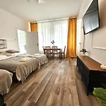 Appartement Spacious House