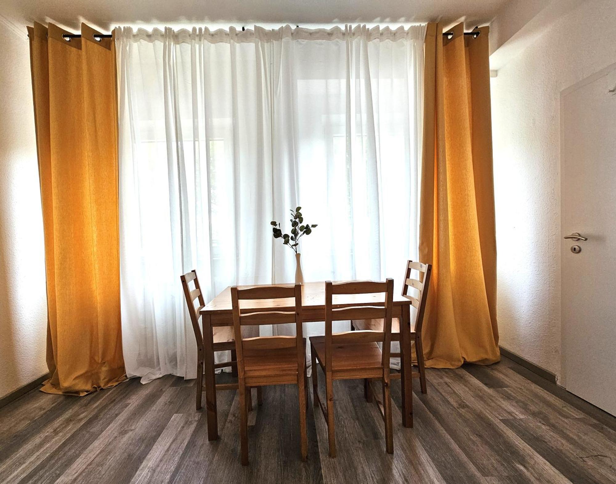 Appartement Tolstov-hotels Spacious House *